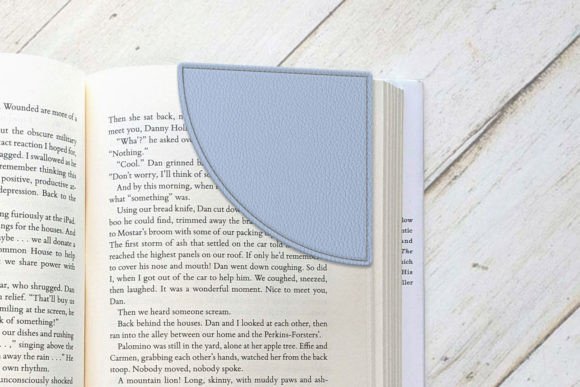 Rounded Corner Bookmark ITH Applique: A Gift Designer’s Review